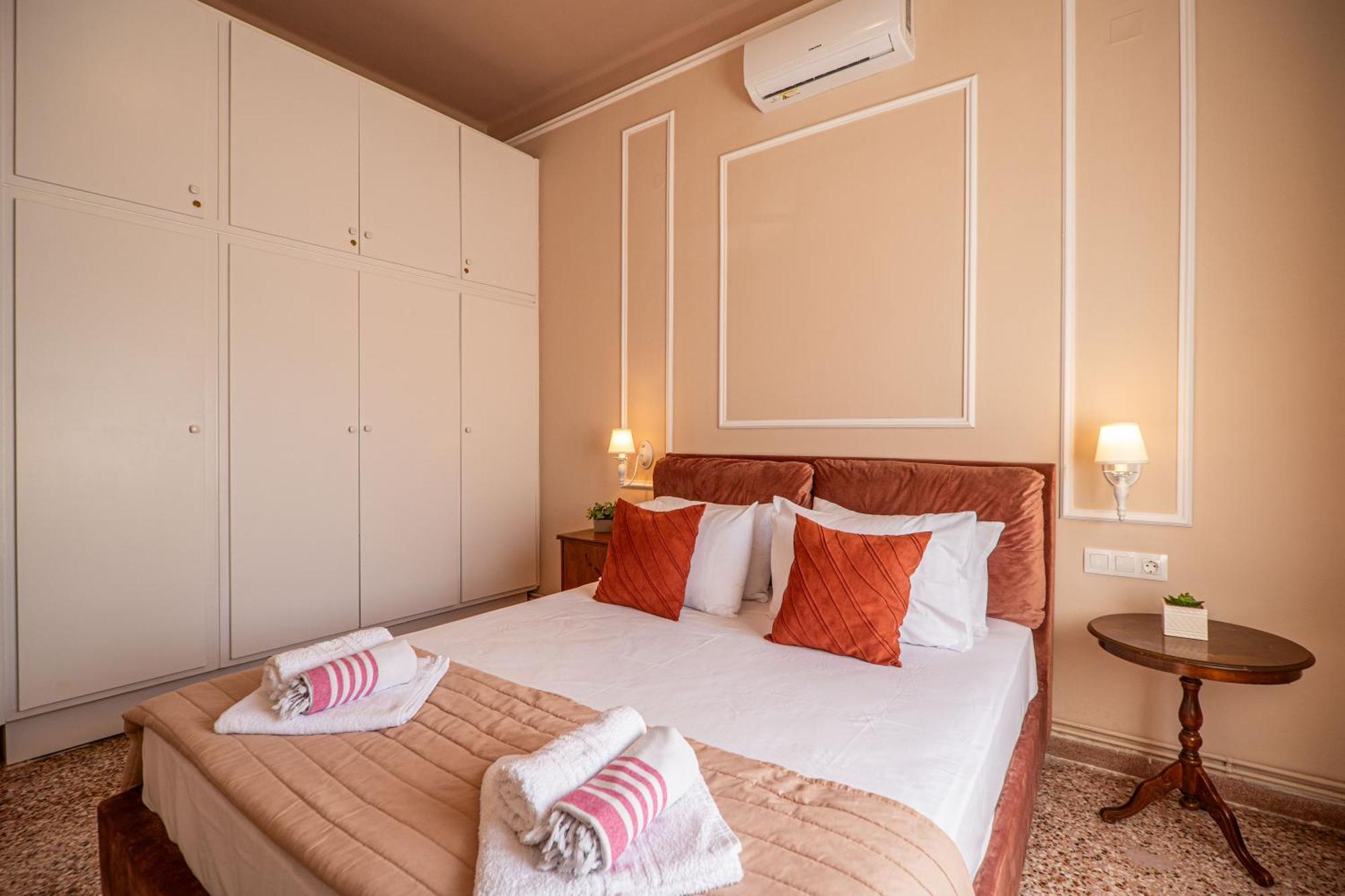 Anmi Hospitality Apartment Chania  Bagian luar foto